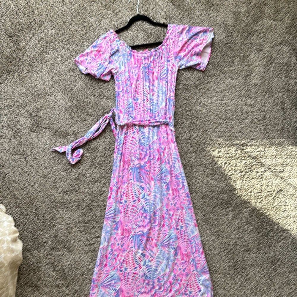 Lilly Pulitzer matching dress, shorts.  See separate listings.  Leggings sold.